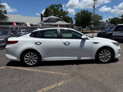2018 Kia Optima LX