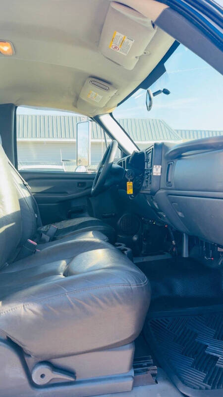 2004 Chevrolet Silverado 3500