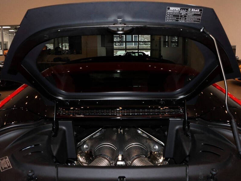 2024 Ferrari 296 GTS