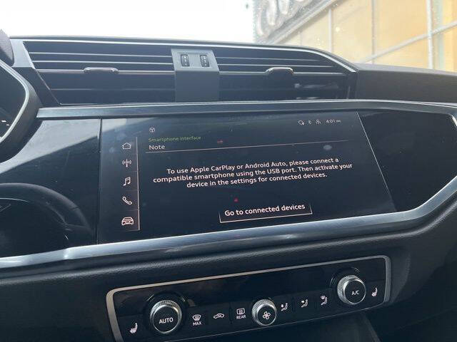 2023 Audi Q3 quattro S line Prem Plus 45 TFSI