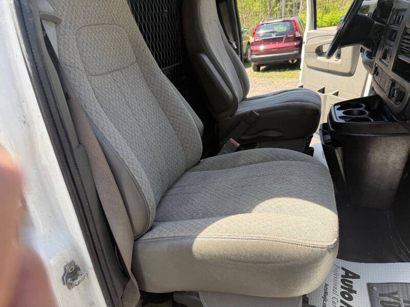 2015 GMC Savana 2500