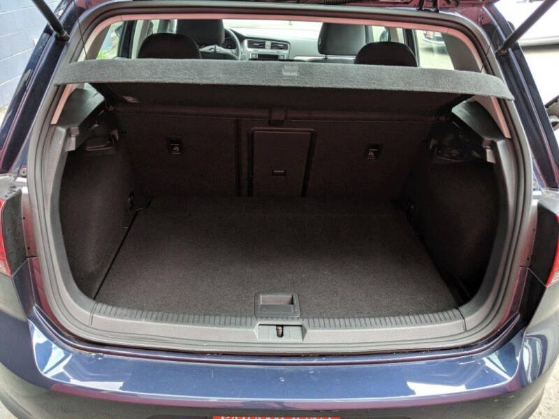 2016 Volkswagen e-Golf SE