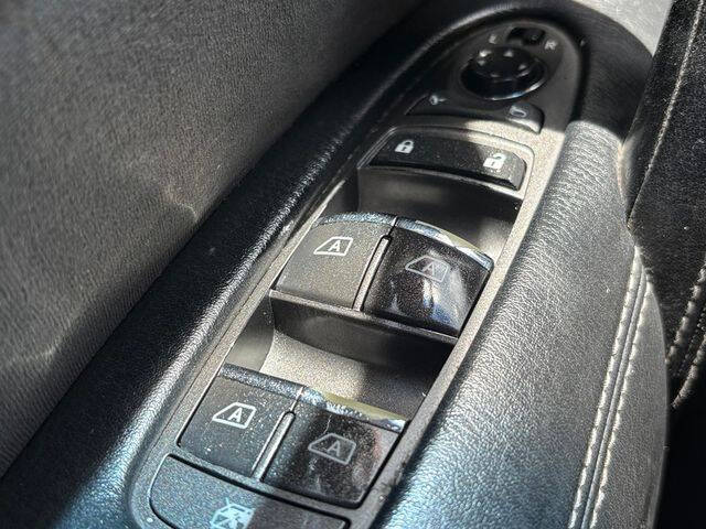 2017 Nissan Armada SV