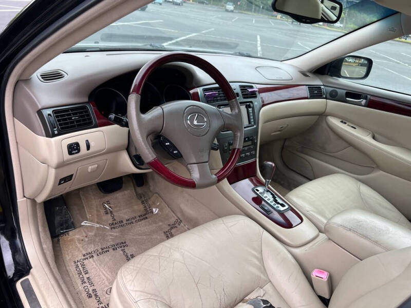 2004 Lexus ES 330