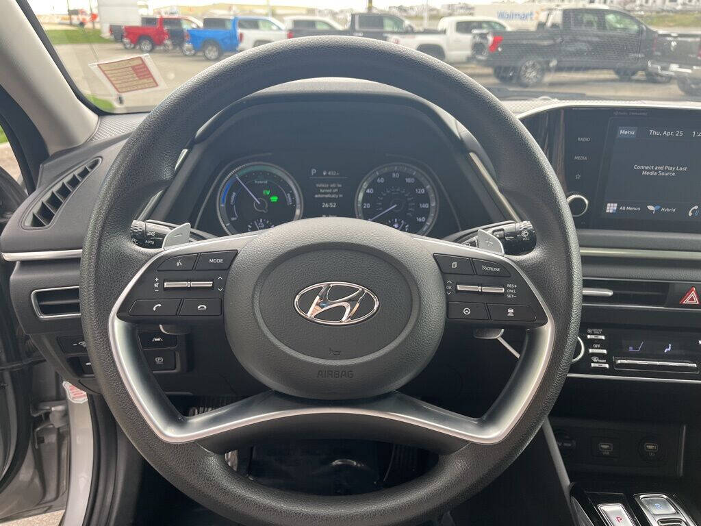 2021 Hyundai SONATA Hybrid for sale at Axio Auto Boise in Boise, ID