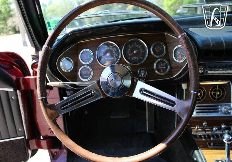 1964 Studebaker Avanti
