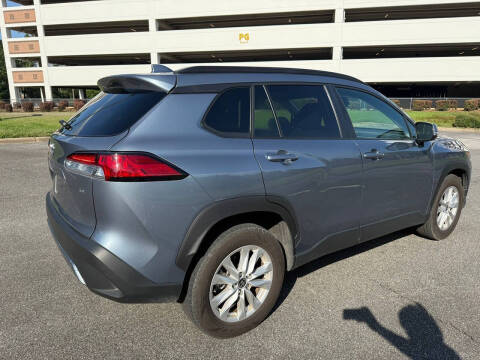 2024 Toyota Corolla Cross LE