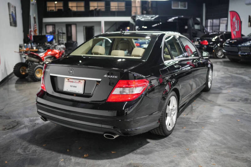 2011 Mercedes-Benz C-Class