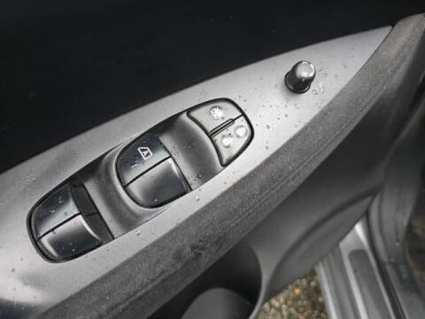 2016 Nissan LEAF S-24