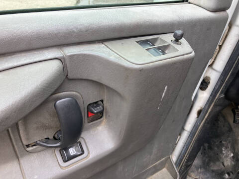 2012 GMC Savana 2500