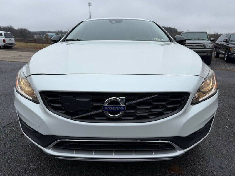 2018 Volvo V60 Cross Country T5 Premier