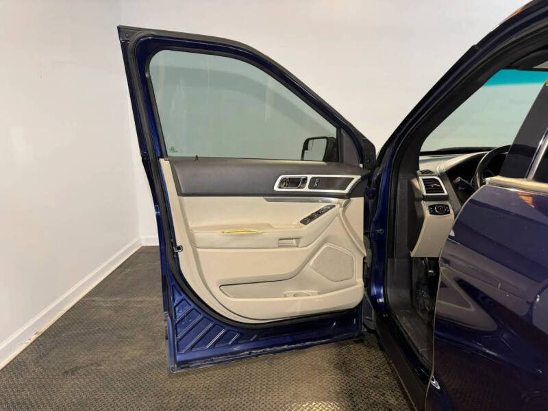 2011 Ford Explorer XLT