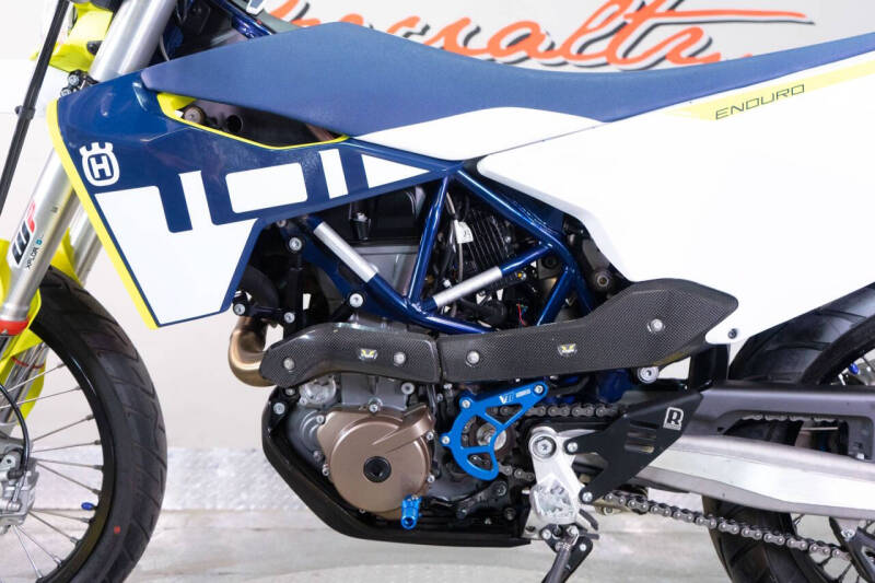 2023 Husqvarna 701 Enduro