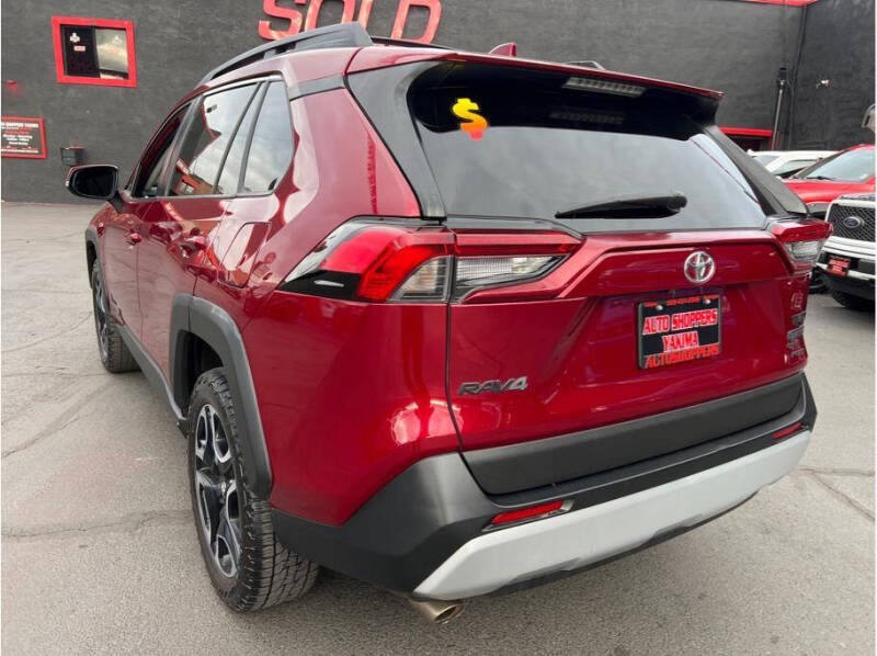 2019 Toyota RAV4 Adventure