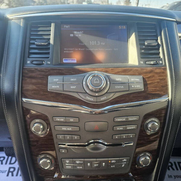 2017 Nissan Armada SV