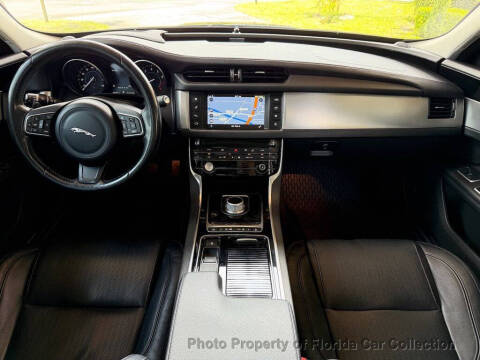 2016 Jaguar XF 35t Prestige