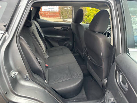 2017 Nissan Rogue Sport S