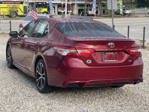 2018 Toyota Camry SE