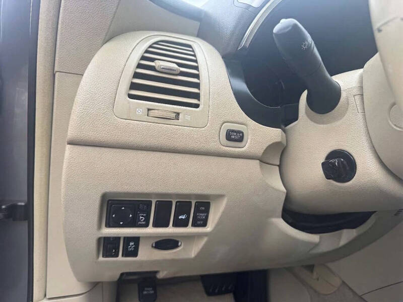 2012 Infiniti FX35