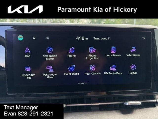 2024 Kia Carnival EX