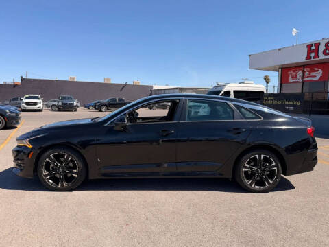 2022 Kia K5