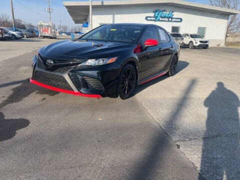 2020 Toyota Camry SE Nightshade