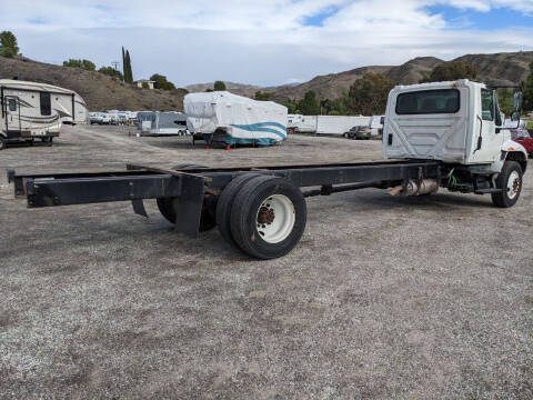 2019 International 4300 24 ft Cab Chassis(CDL)