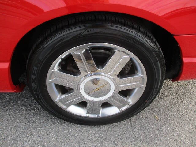 2004 Ford Thunderbird Deluxe