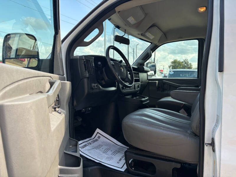 2020 Chevrolet Express 2500