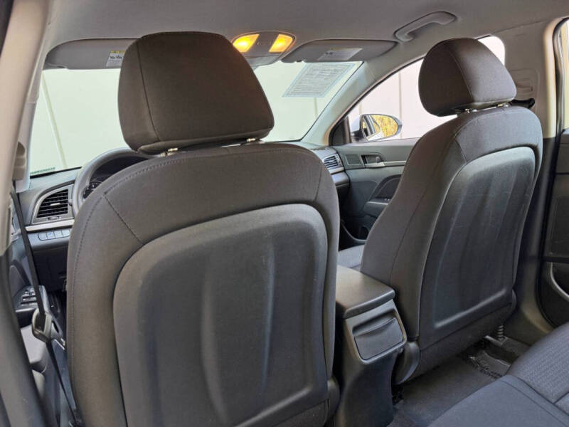 2018 Hyundai Elantra