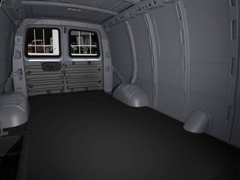 2025 Chevrolet Express 2500