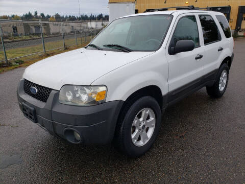 2005 Ford Escape for sale at Bright Star Motors in Tacoma WA