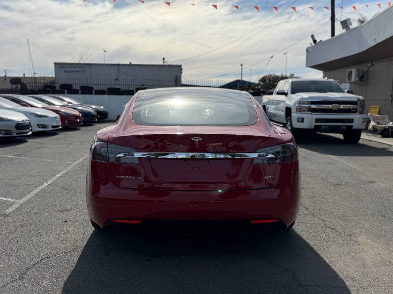 2016 Tesla Model S 90D