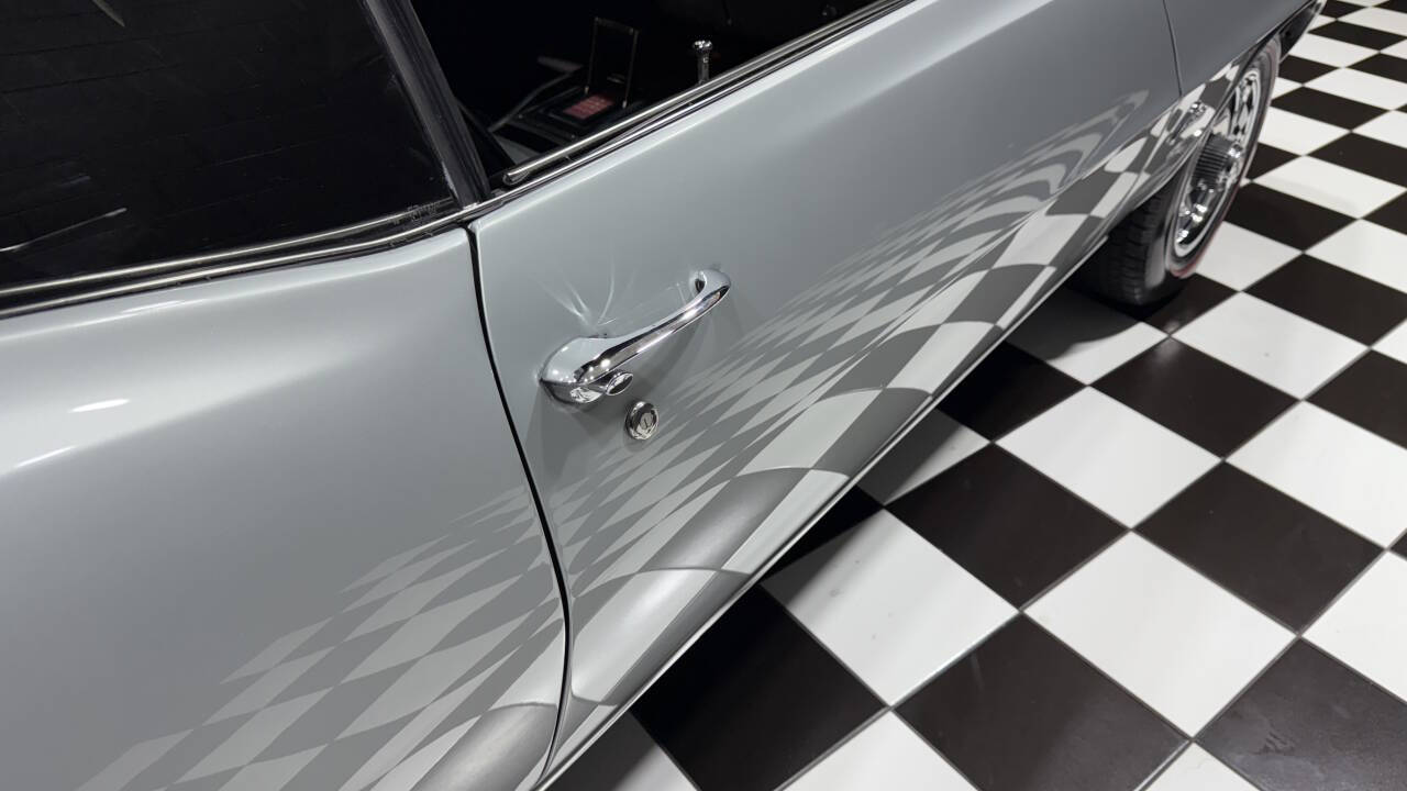 1969 Chevrolet Camaro 76