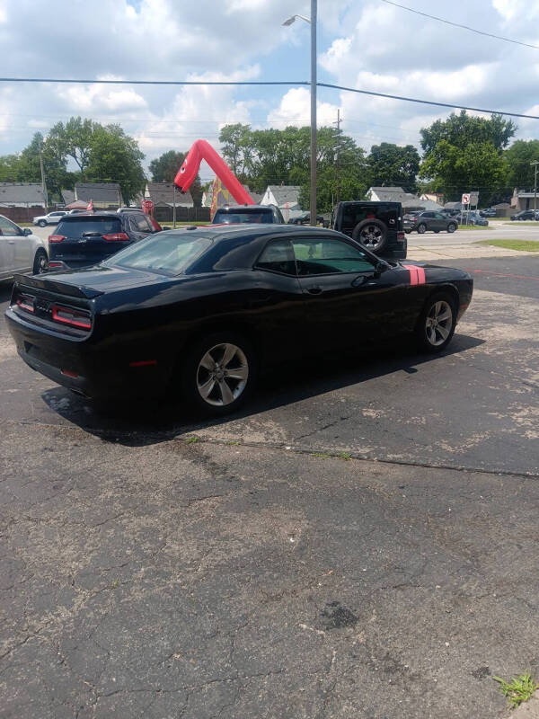 2018 Dodge Challenger SXT