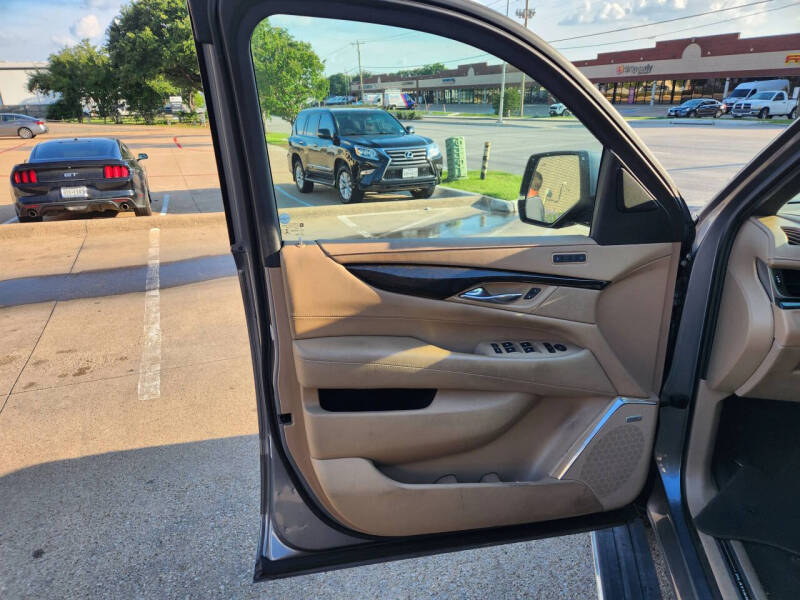 2020 Cadillac Escalade ESV Platinum