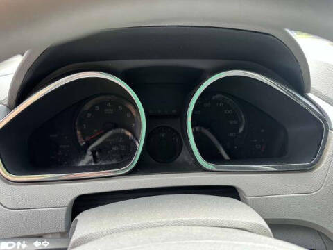 2011 Chevrolet Traverse LS