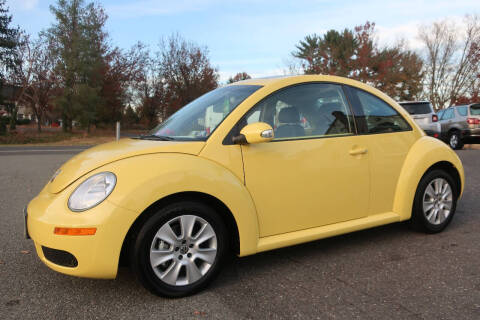 2009 Volkswagen New Beetle for sale at GEG Automotive in Gilbertsville PA