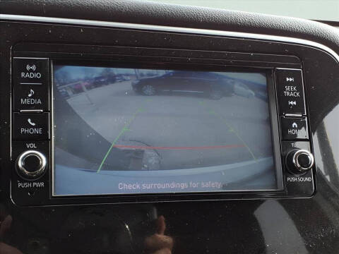 2020 Mitsubishi Outlander ES