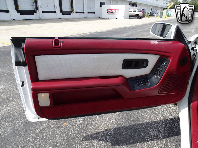 1994 Chrysler Le Baron GTC