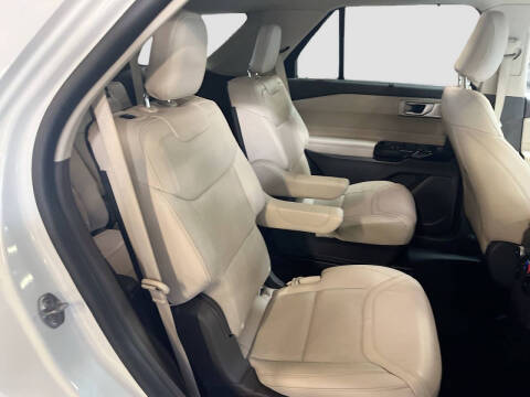 2024 Ford Explorer Platinum