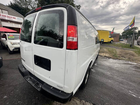 2017 Chevrolet Express 2500