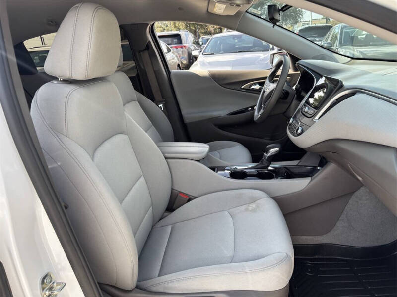 2022 Chevrolet Malibu LT