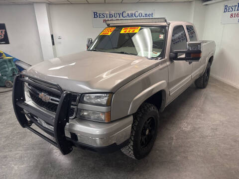 2006 Chevrolet Silverado 1500 for sale at Best Buy Car Co in Independence MO
