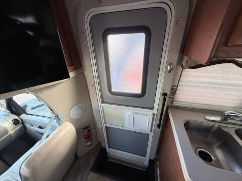 2006 Ford E-Series E-450 SD