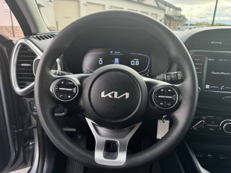 2023 Kia Soul LX