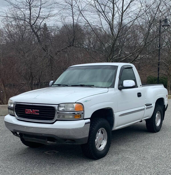 2002 GMC Sierra 1500 for sale at R Teto Motor Sales Inc. in Pawtucket RI