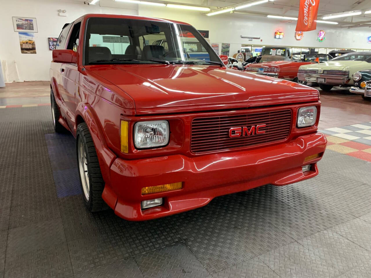 1992 GMC Typhoon 5