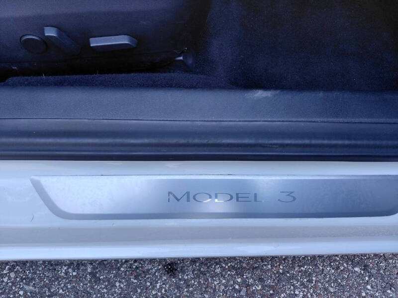 2018 Tesla Model 3 Long Range