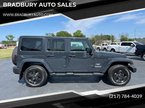 2017 Jeep Wrangler Unlimited for sale at BRADBURY AUTO SALES in Gibson City IL